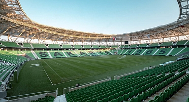 Sakarya'da Nefesler Tutuldu: Sakaryaspor-İskenderunspor Maçının Biletleri Satışa Çıktı!