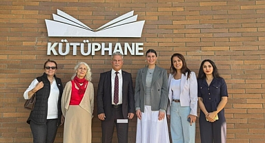 SAÜ Kütüphane Heyetinden Arifiye İlçe Halk Kütüphanesi’ne Ziyaret: Hizmetler ve İş Birlikleri Masada